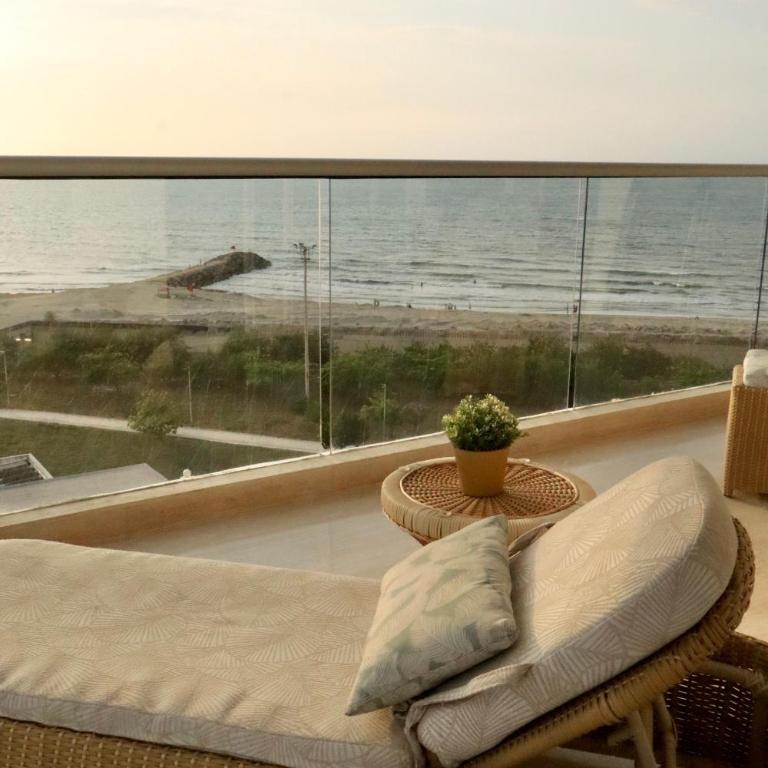 Luxury Suite in Cartagena Beach Resort I - One-Bedroom Apartment - 11