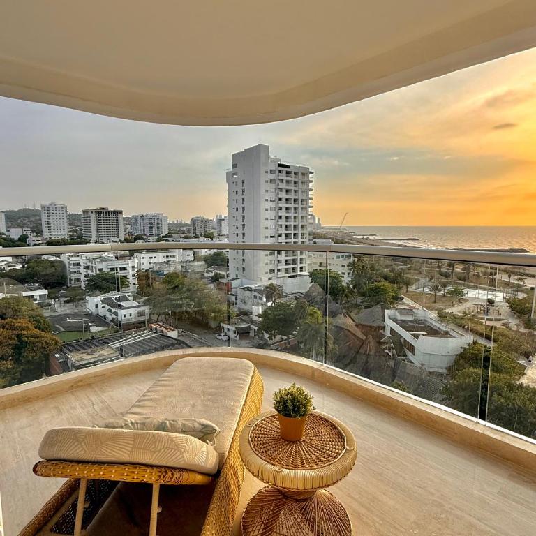 Luxury Suite in Cartagena Beach Resort I - One-Bedroom Apartment - 3