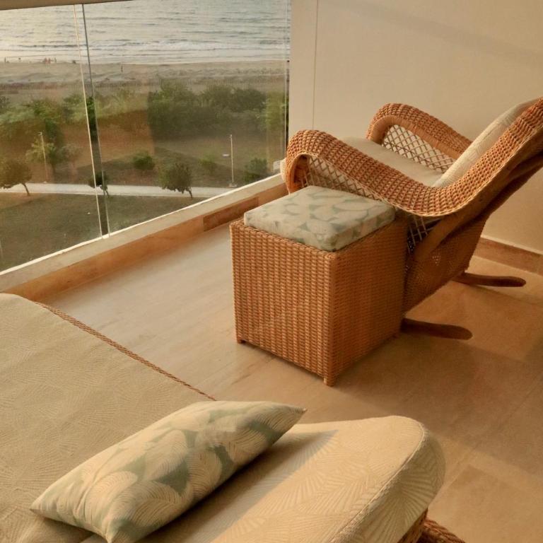 Luxury Suite in Cartagena Beach Resort II - One-Bedroom Apartment - 7