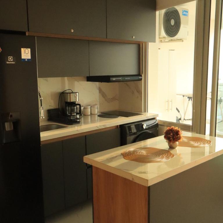 Luxury Suite in Cartagena Beach Resort II - One-Bedroom Apartment - 4