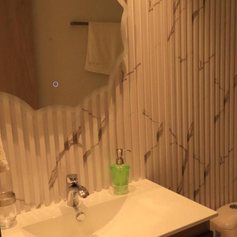 Luxury Suite in Cartagena Beach Resort II - One-Bedroom Apartment - 26