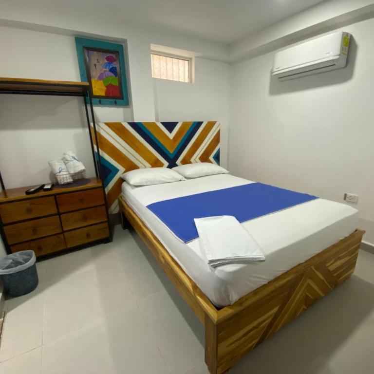 Hostal Nomadas - Habitación Doble con baño privado - 1