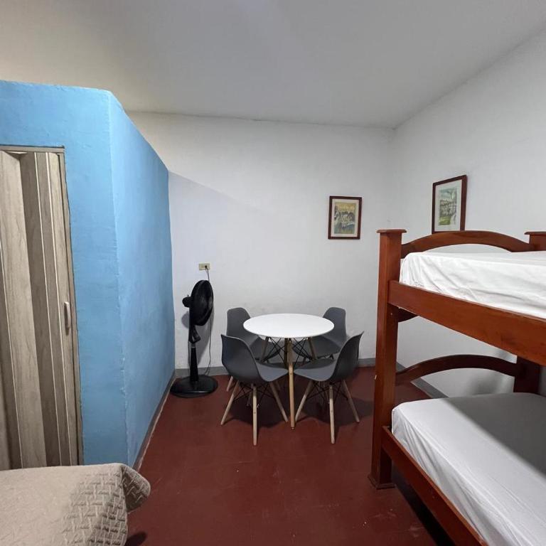 Authentic Getsemani Private Suite - One-Bedroom Apartment - 8