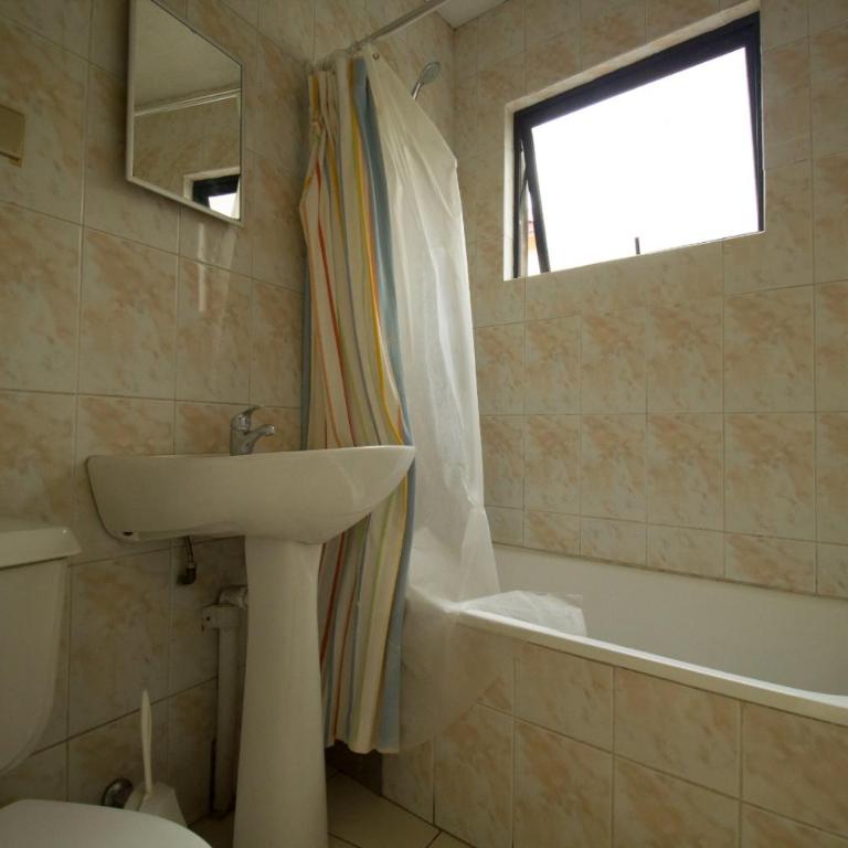 Amplia casa en Reñaca para 10 personas - Casa - 3