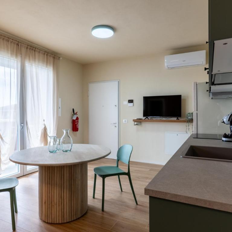 LTApartments 10 Nuovo con balcone - Vista Torre - Appartamento con 1 Camera da Letto - 5
