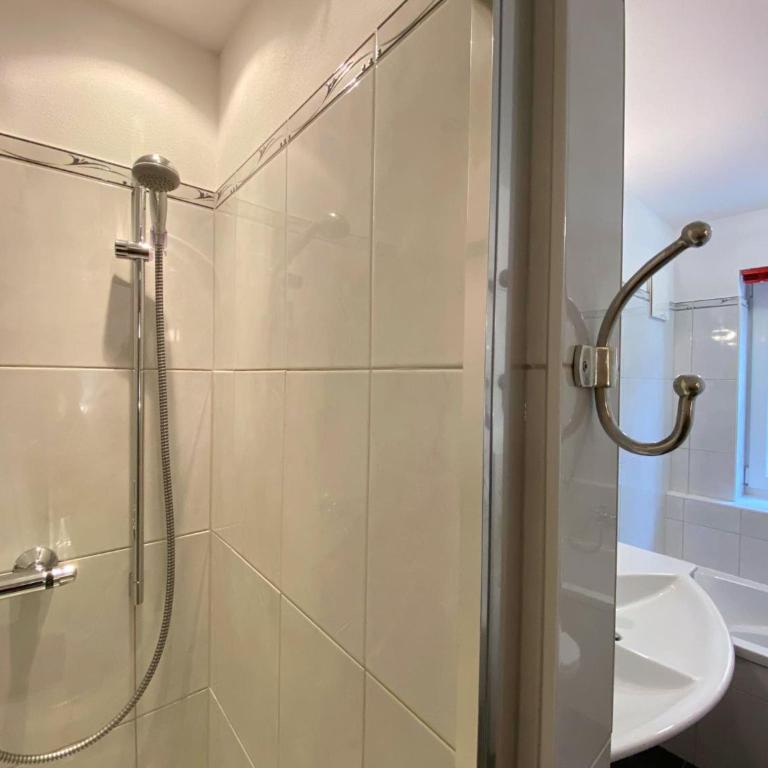 Alpine Apartment Near Ski Lift - Apartamento de 2 dormitorios - 15