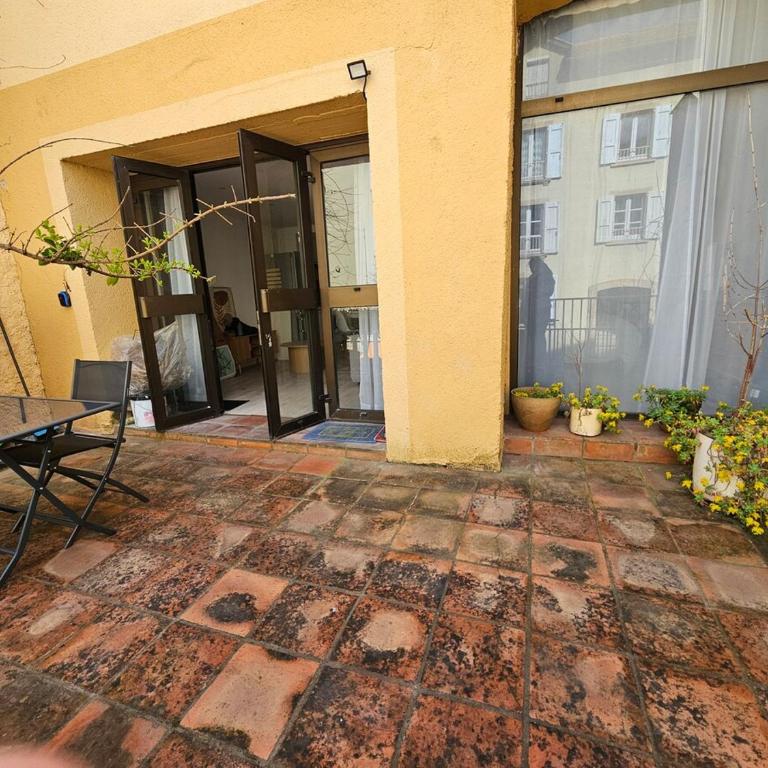 Saint-Martin, centre-ville, parking, terrasse - Appartement 1 Chambre - 11