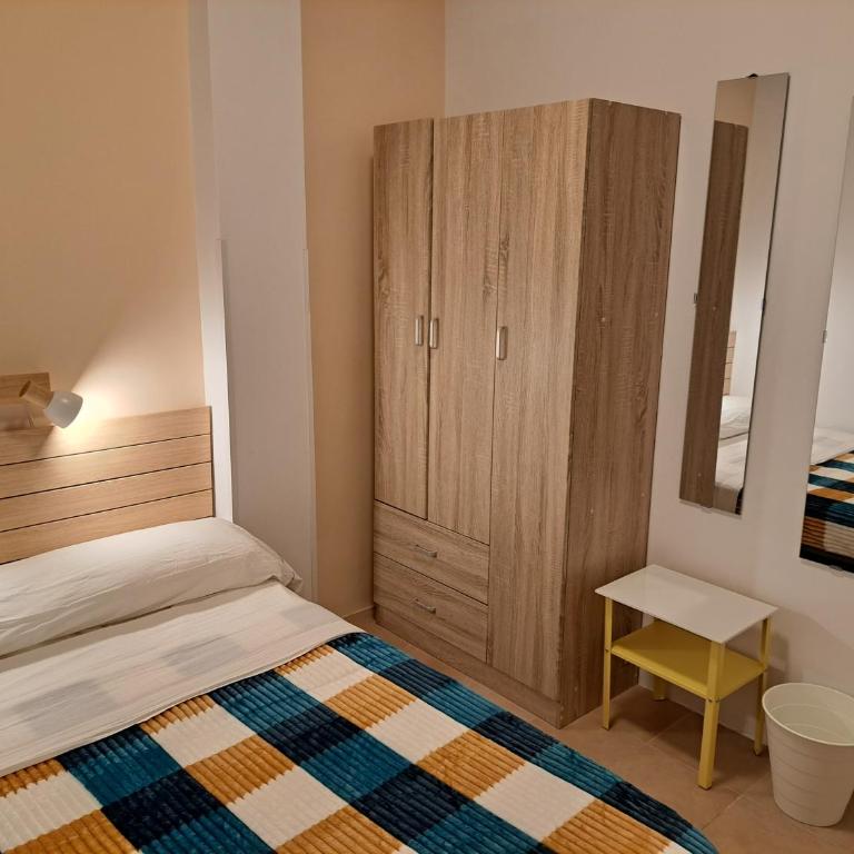 Alcazaba Home - Habitación Doble con baño privado - 11