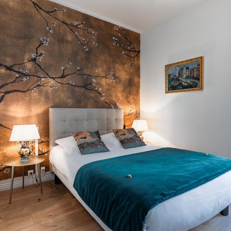 Le Bretagne - Hôtel de charme labellisé Cosy Places - Chambre Double Supérieure - Vue sur Rue - 5