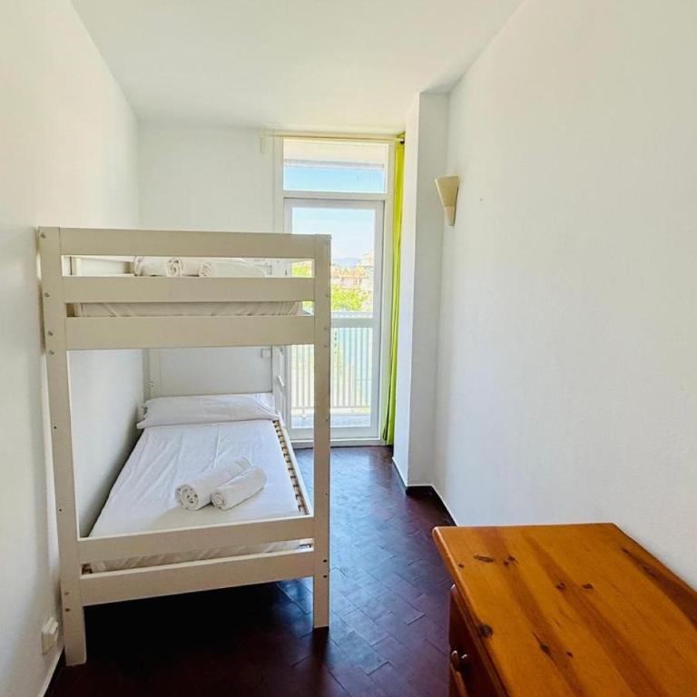 ApartEasy - 2bed with terrace next to the beach in Lloret - Apartamento de 2 dormitorios - 11