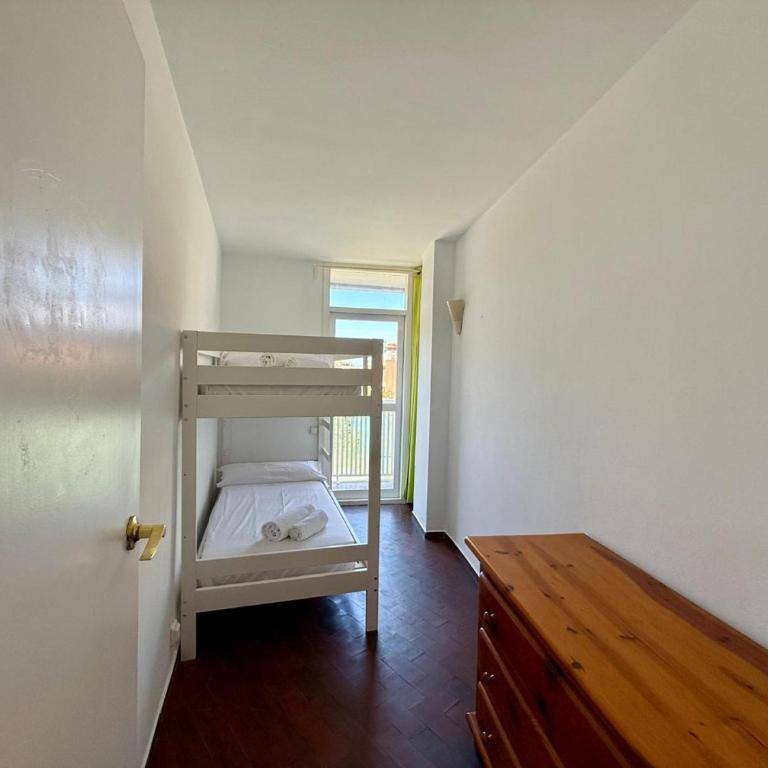 ApartEasy - 2bed with terrace next to the beach in Lloret - Apartamento de 2 dormitorios - 10