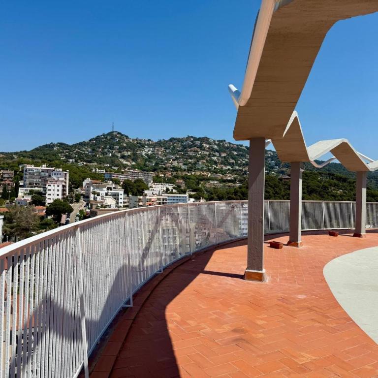 ApartEasy - 2bed with terrace next to the beach in Lloret - Apartamento de 2 dormitorios - 30