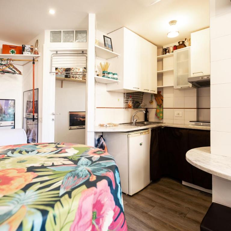 Brightly Window - Appartamento Monolocale - 14