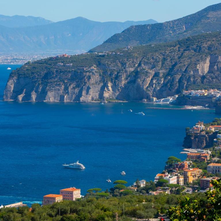 Donna Giovanna - Pool & Sea View Sorrento - Villa - 17
