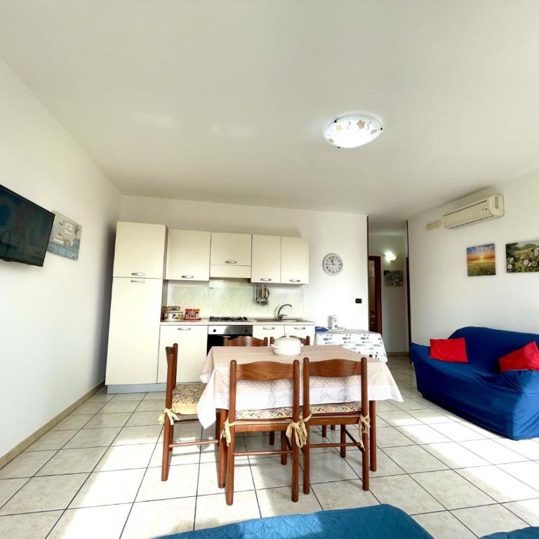 Appartamento in via Corsica, Torre San Giovanni 108 -Verso Sud - Appartamento con 2 Camere da Letto - 3