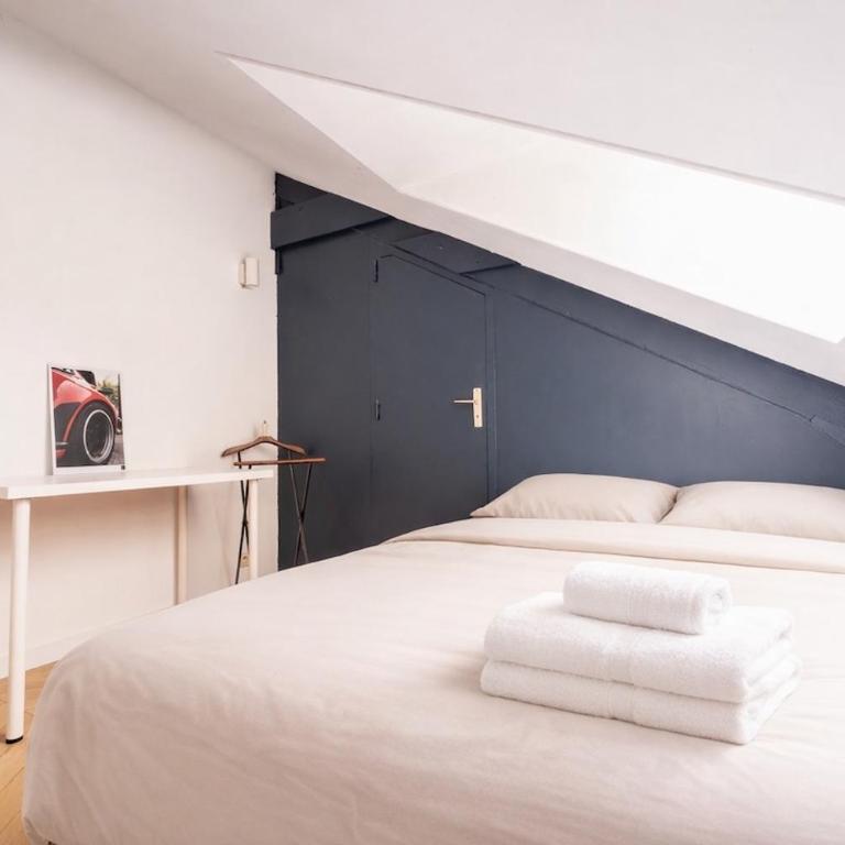 Bright Duplex Train Station & City Center within Walking Distance Quiet - Apartment mit 1 Schlafzimmer - 1