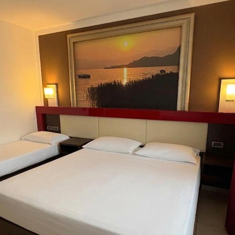 Kairos Garda Hotel - Be Happy Hotels - Camera Quadrupla - 2