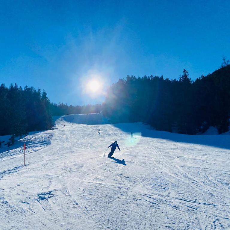 Apartment Rosa - One-Bedroom Apartment - 11