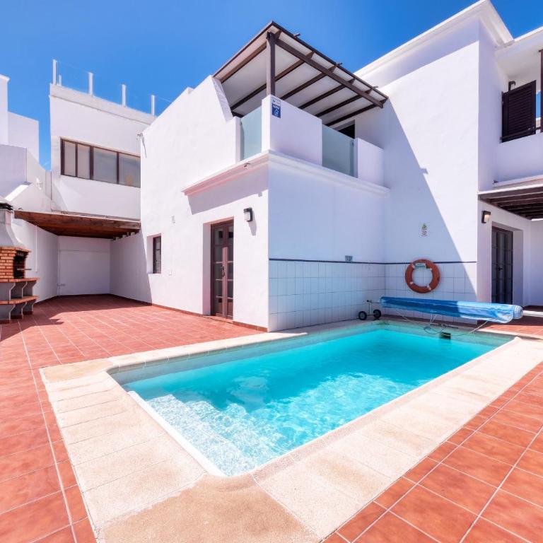 Villa El Rincon - Pool and BBQ - 5min from the Beach By Lanzarote Vacation Homes - Casa de 3 dormitorios - 1