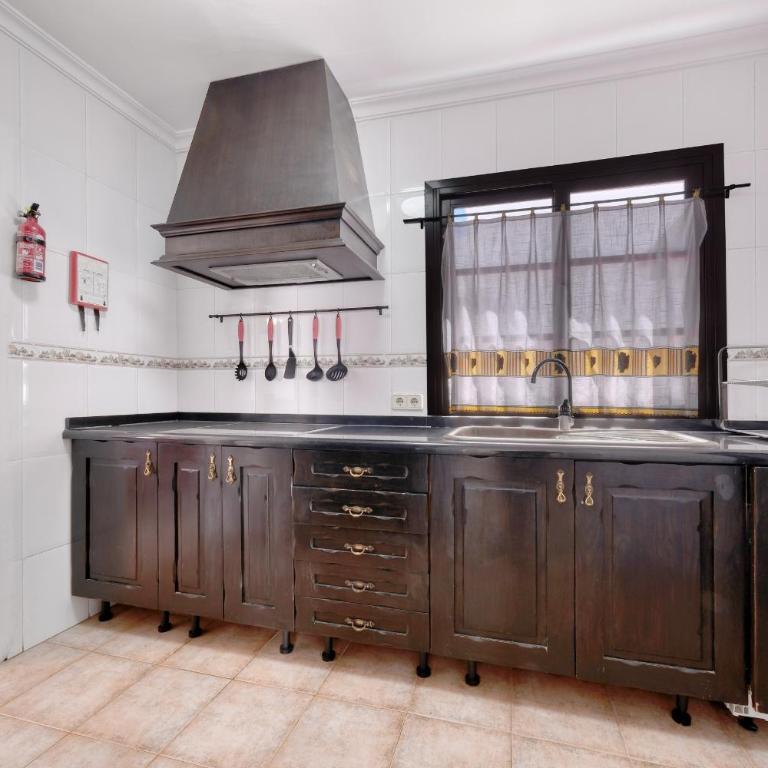 Villa El Rincon - Pool and BBQ - 5min from the Beach By Lanzarote Vacation Homes - Casa de 3 dormitorios - 20