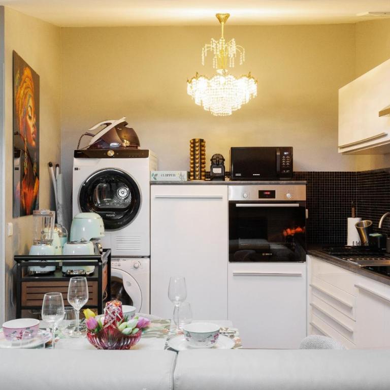 50m of palace of festival#Croisette#beach#city centre Cannes#Palace#aircondition#free WiFI#Private - Appartement 1 Chambre - 15