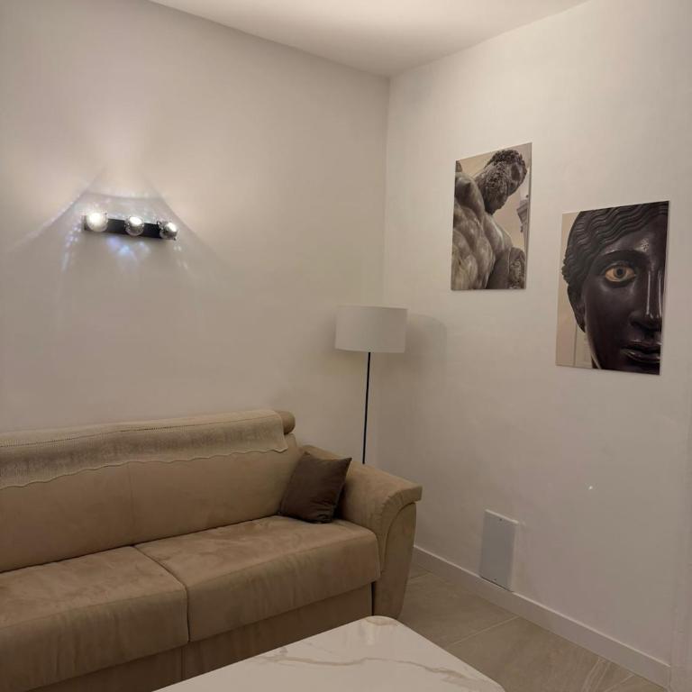 La Casa dietro l'Angolo, large two-room apartment in the center - Appartamento con 2 Camere da Letto - 15