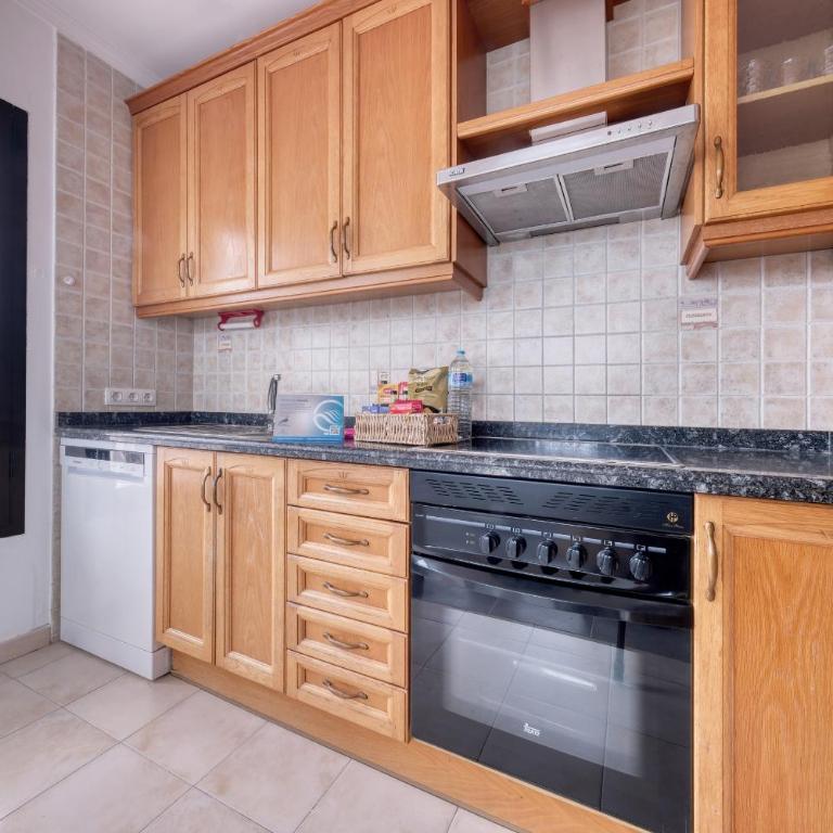 Villa Maria - Pool, Ping pong and Billiard - 10min from the Beach By Lanzarote Vacation Homes - Villa with Private Pool - 18
