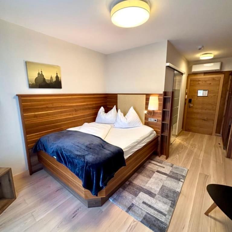 Hotel Frauenschuh Cafè - Einzelzimmer mit Balkon - 1