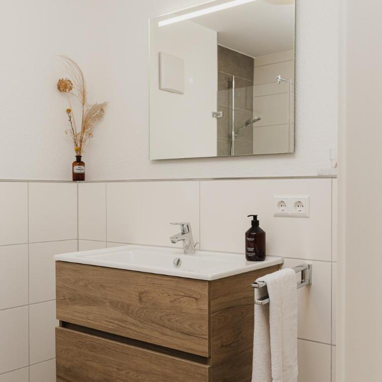 LÆKE Apartments - Lindau am Bodensee - Apartamento de 1 dormitorio con balcón - 11