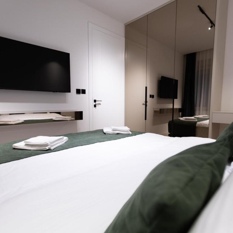 Ferhadija Residence No2 - Designer Apt in Old Town - Apartman sa 2 Spavaće Sobe - 9