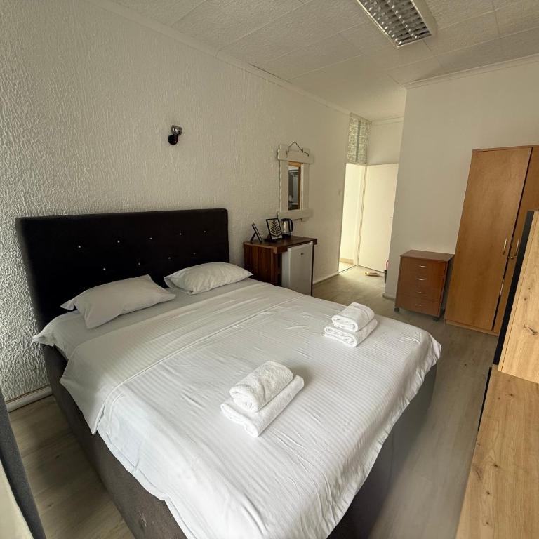 Old Town Apart - One-Bedroom Apartment - 7