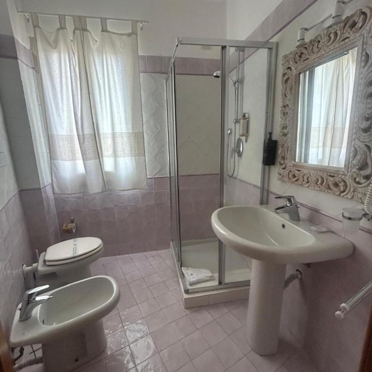 Olbia City Hotel & Spa - 2 Camere Comunicanti - 11