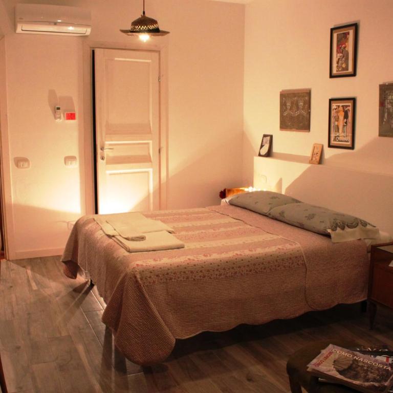 Le Dame Della Cortesella B&B - Triple Room with Private Bathroom - 8