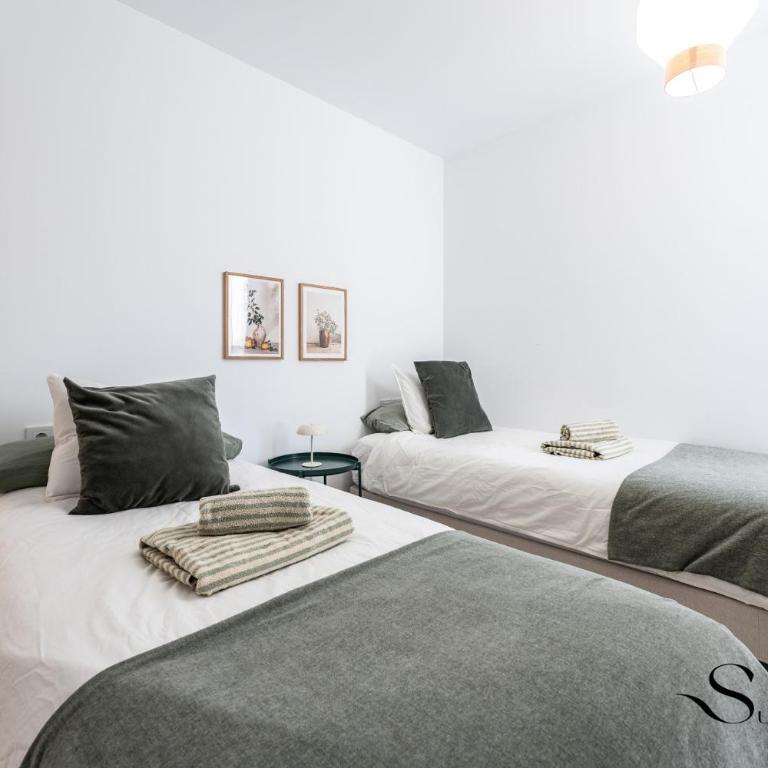 Fancy 2 Bedroom Fuengirola Escape REF071 - Apartamento de 2 dormitorios con balcón - 27