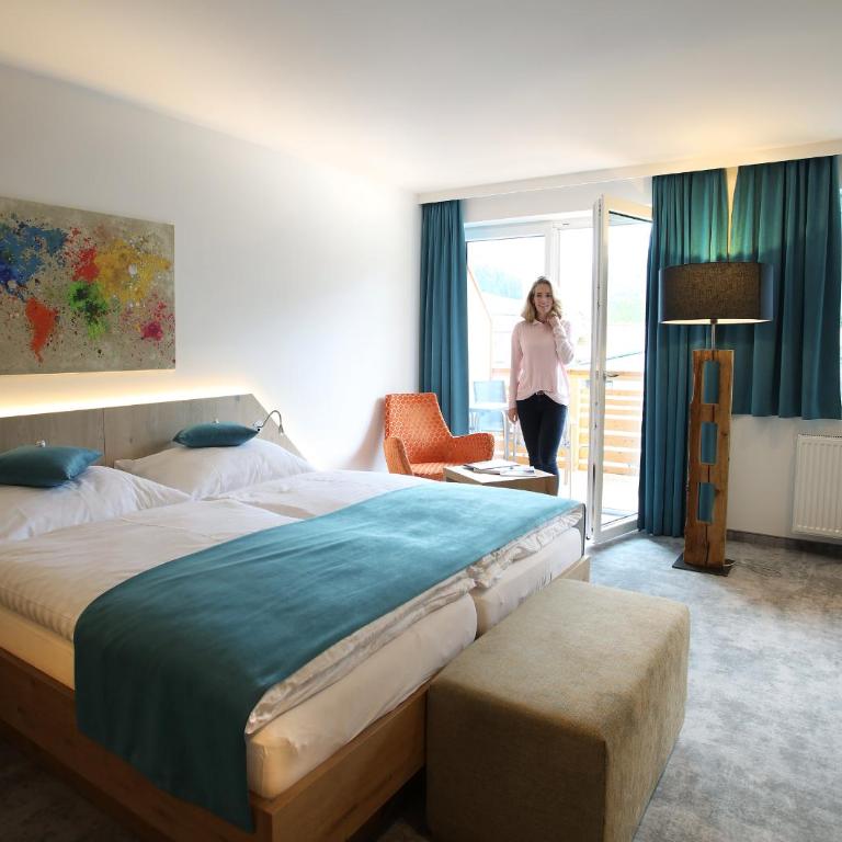 Aktiv- und Wellnesshotel Gutjahr - Großes Deluxe Doppelzimmer - 1