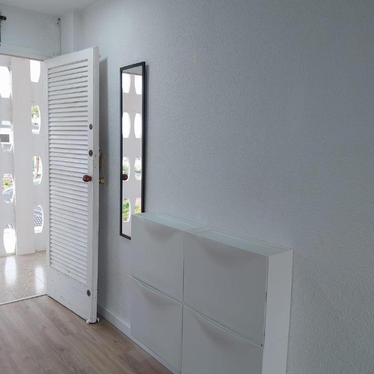 Apartamento con piscina en Benidorm - Apartamento de 1 dormitorio - 6