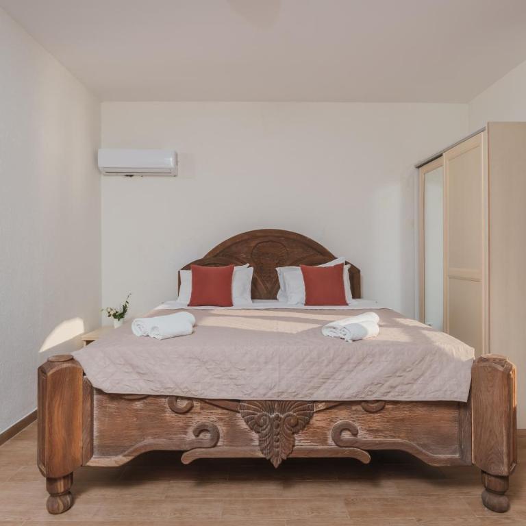 Apartments Pietra Mare - Double Studio with Shared Balcony and Sea View - 5