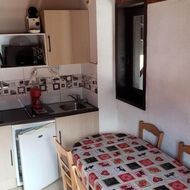 Studio cosy pour 4 personnes avec parking à Châtel - FR-1-676-162 - Estudio - 10