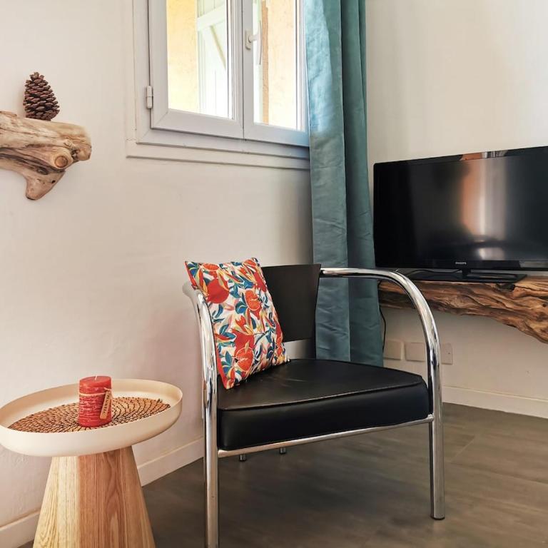 Studio cosy - Vue mer - Grande Piscine - Au calme - Appartamento con 1 Camera da Letto - 28