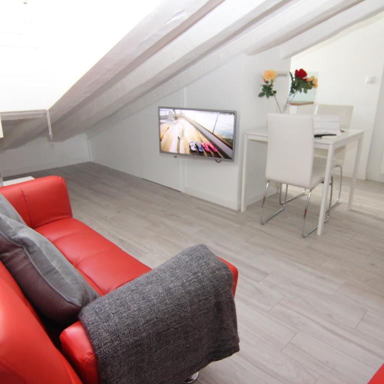 Apartamento Atico en Puerta del Sol - Penthouse Apartment - 22
