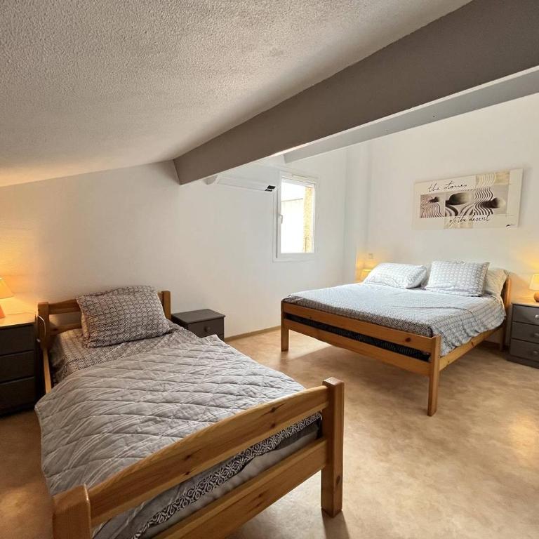 Belle Maison climatisee, wifi, 7 personnes, piscine commune, 10 mn de la plage LRCS96 - Maison 3 Chambres - 9