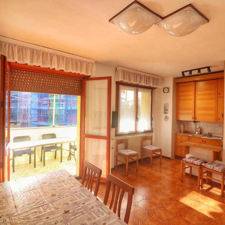 Al Numero 4 - Appartamento con Balcone - 5
