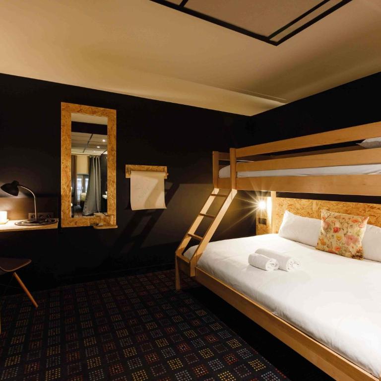 Greet Hotel Lyon Confluence - Chambre Familiale « Pop » pour 5 personnes - 7