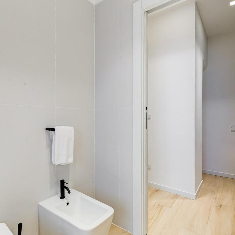 BDC - Galilei Smart! 3BDR 2Bath - Appartamento Deluxe con 3 Camere da Letto - 30