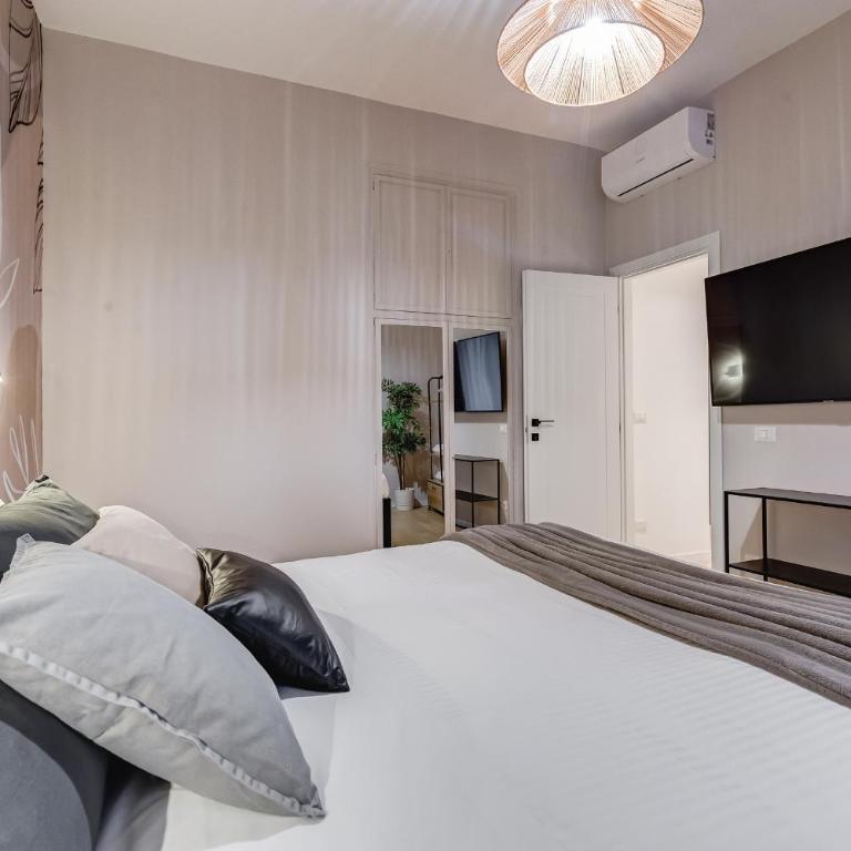 BDC - Galilei Smart! 3BDR 2Bath - Appartamento Deluxe con 3 Camere da Letto - 24