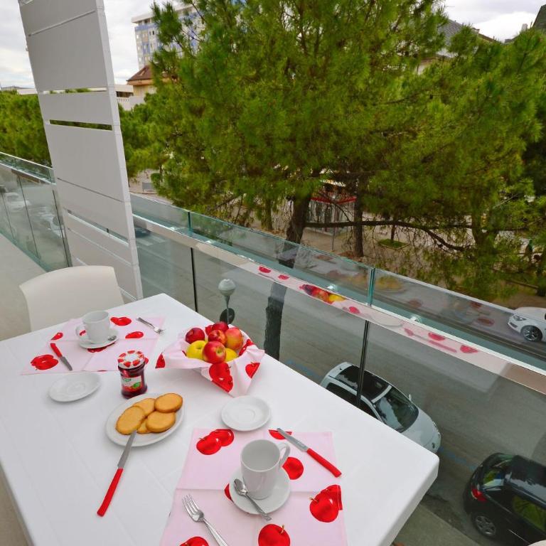 Perfect holiday flat close to the beach - Apartment - 16