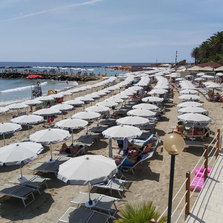 Garibaldi Apartment Sanremo La Piazzetta - One-Bedroom Apartment - 38