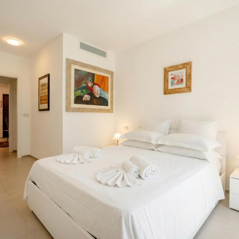 Elena's Garden Luxury Apartment - Appartement - 2
