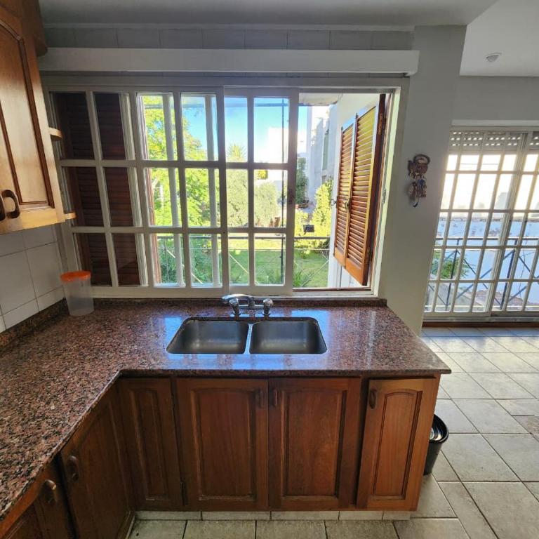 Departamento Microcentro San Rafael - Two-Bedroom Apartment - 11