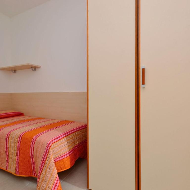 Modern flat in a prime location - Apartment - 12